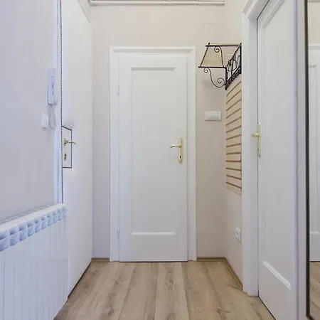 Apartament Rose